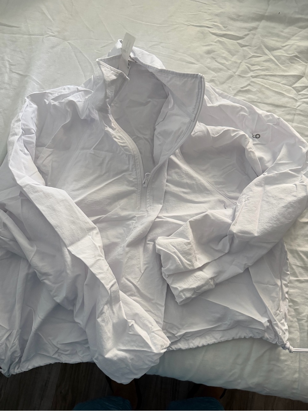 ALO Yoga White Half-Zip Bomber Pullover Jacket